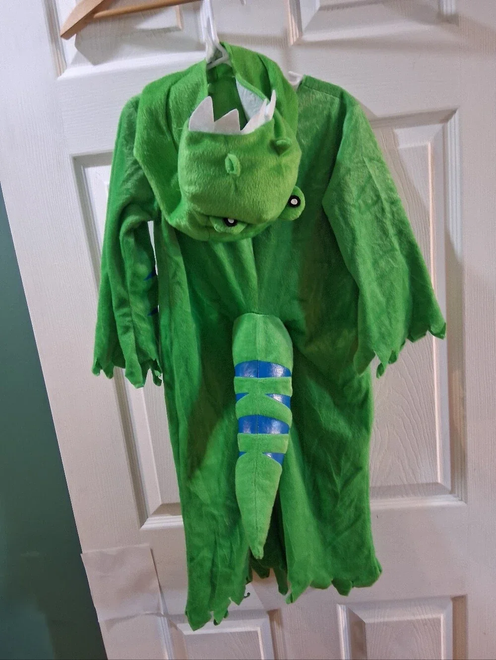 Kids Green Dinosaur Hooded Costume with Blue Accents